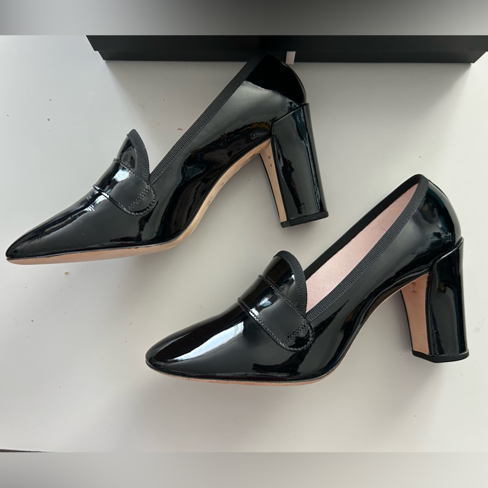 Elegant Repetto heels sz 40 black patent